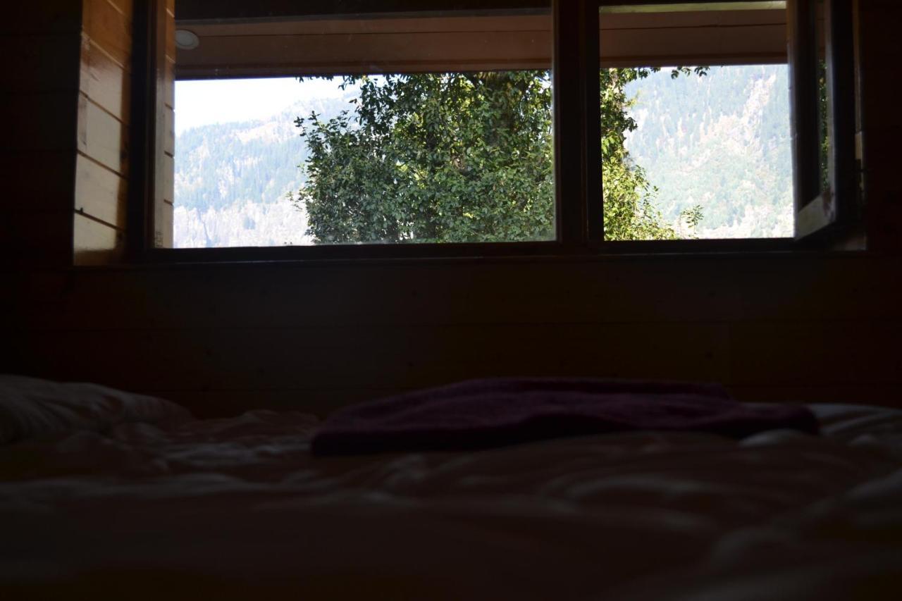 Forest Wood Cottage Manāli Kültér fotó