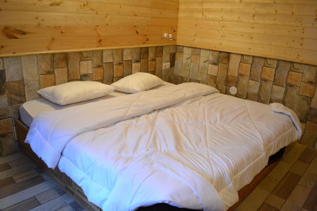 Forest Wood Cottage Manāli Kültér fotó